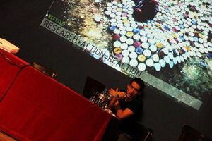 Cidade-eletronika alejandro-hayek.jpg